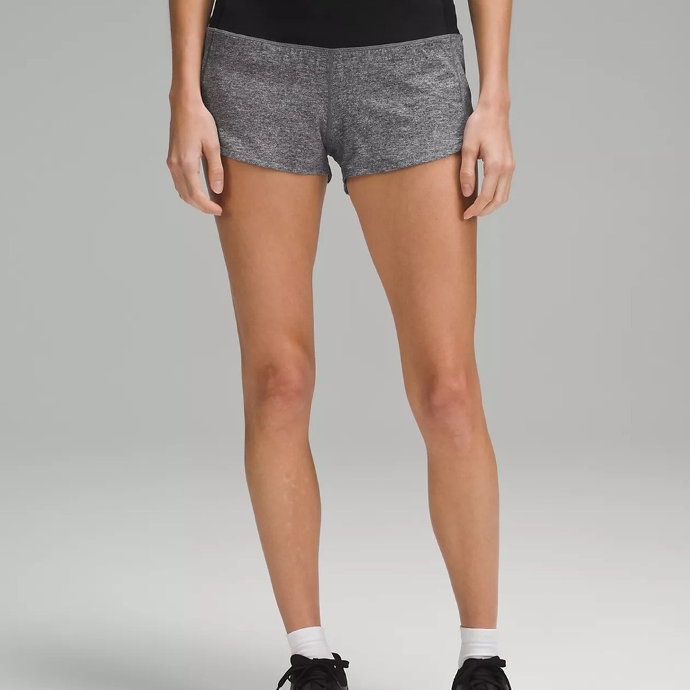 NWOT Sz 6 Lululemon speed up shorts 2.4”